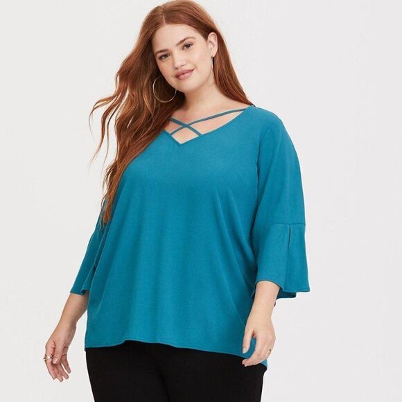 Torrid Strappy Bell Sleeve Cage Neck Crepe Blouse Teal‎ Aqua Top Plus Size 3 3X - Picture 2 of 8